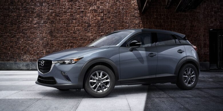 Avant du Mazda CX-3 2021, du côté conducteur